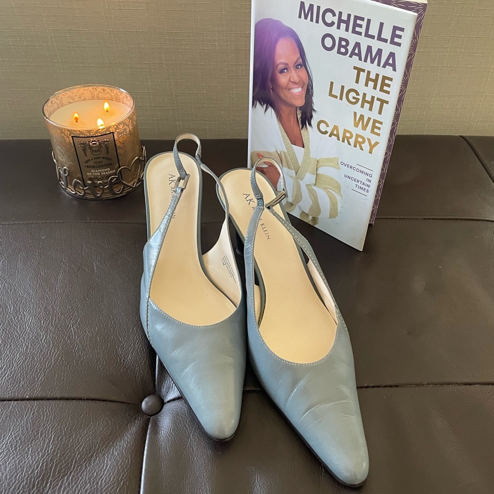 Anne Klein Blue Slingback Heels